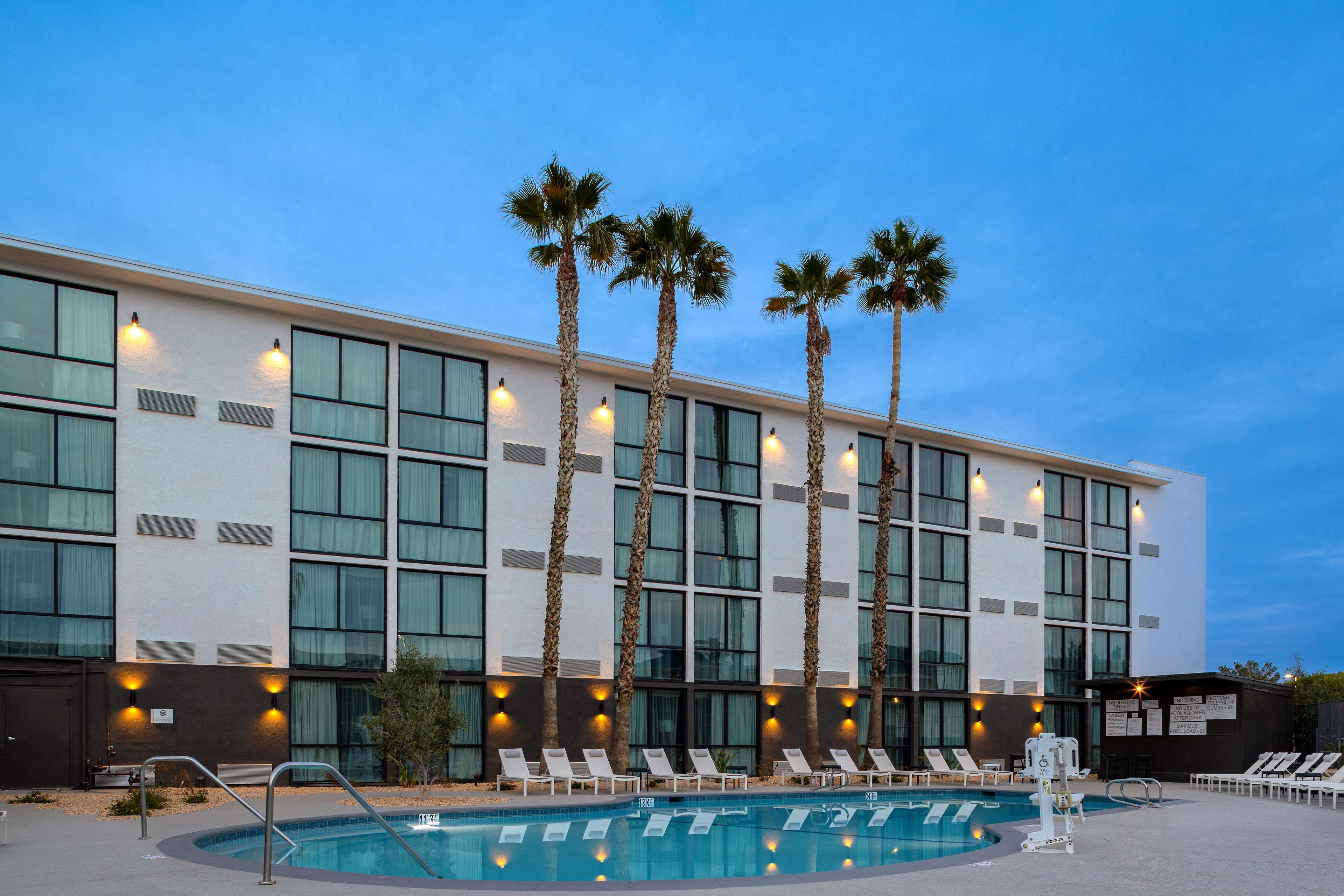Doubletree By Hilton Palmdale, Ca Hotel Exterior photo